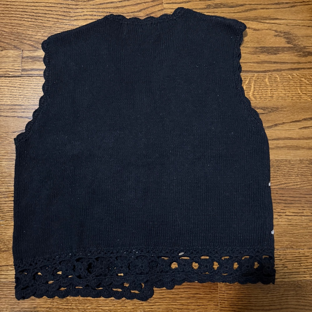 Reference Point Vintage Black White Embroidered S… - image 7